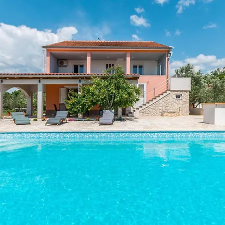 Lovely In With Wifi Апартаменты Stankovci (Zadar)