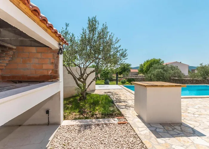 Lovely In With Wifi Апартаменты Stankovci (Zadar)
